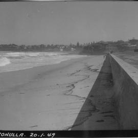 Cronulla Beach North looking south along the retaining wall, January, 1947 - March, 1949