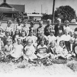 Sutherland Public School students, kindergarten class, 1938