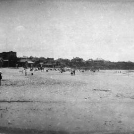 Cronulla Beach South looking north, view of crowds on the beach, ca. 1920s