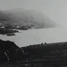 Stanwell Park, view of houses near the water, ca. 1920s