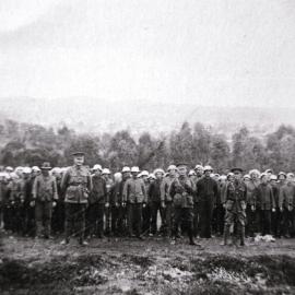 Coo-ees at Liverpool, 1915 