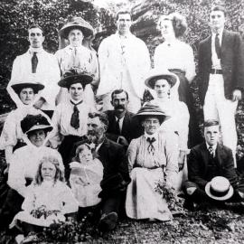 Simpson and Laycock families in Royal National Park, 16 January 1910 
